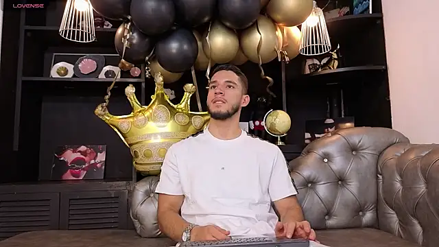 axel tone online show from 05-19-26, 08:59