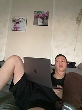 Z Milll online show from 05-24-26, 02:44