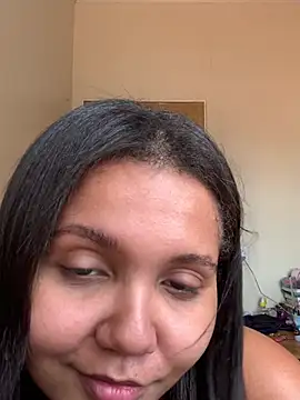 viviboraaaa online show from 06-18-26, 04:22
