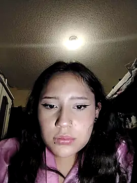 Snapshot of sweet_alaia chatting on 04-05-26, 05:48 sweet alaia online show from 04-05-26, 05:48