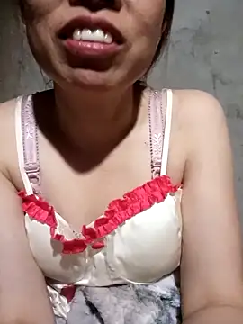 Snapshot of Vily-lonely chatting on 05-07-26, 11:59 Vily-lonely online show from 05-07-26, 11:59