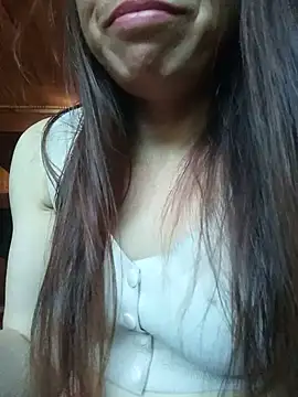 Snapshot of Vily-lonely chatting on 07-06-26, 09:17 Vily-lonely online show from 07-06-26, 09:17