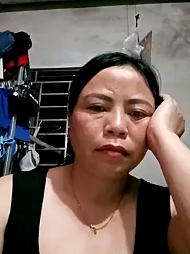 Snapshot of -Hami- chatting on 04-11-26, 03:16 -Hami- online show from 04-11-26, 03:16