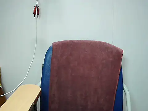 Lyna 2k online show from 05-09-26, 05:18