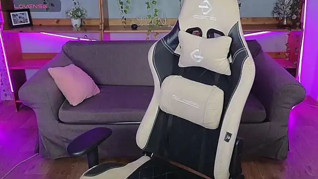 Dreamkai online show from 04-15-26, 08:32