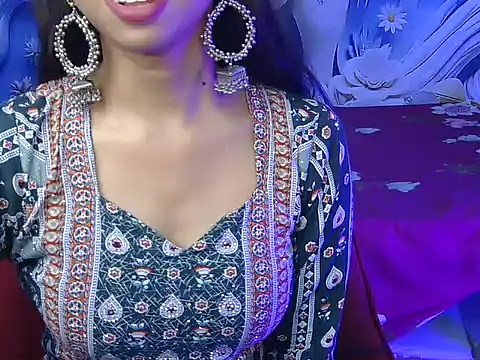 soniya-verma online show from 05-19-26, 06:31