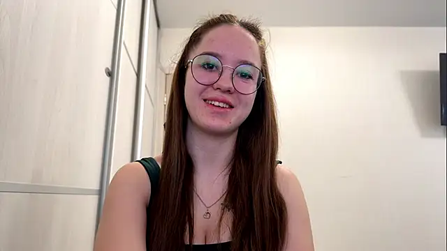 AriaGrand online show from 04-03-26, 07:06