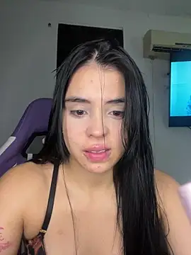 Snapshot of mimihot777 chatting on 04-03-26, 10:19 mimihot777 online show from 04-03-26, 10:19