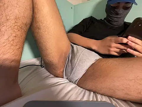 Rebeu 77 online show from 04-12-26, 10:37