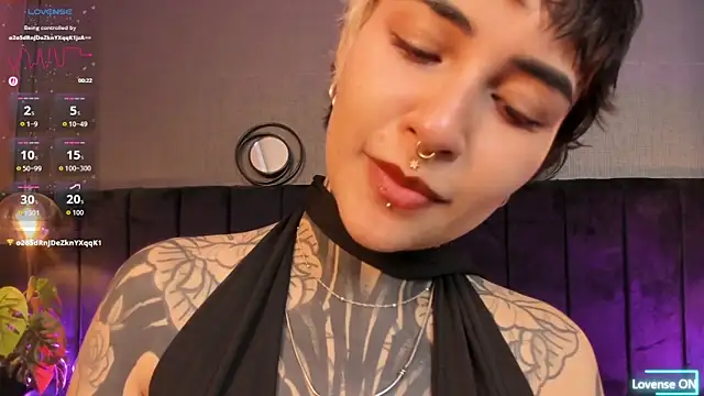 Luana fiore online show from 05-10-26, 12:32