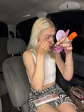 Lia fire online show from 04-03-26, 03:04