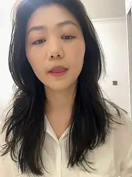 Shanshan 1267 online show from 04-16-26, 04:24
