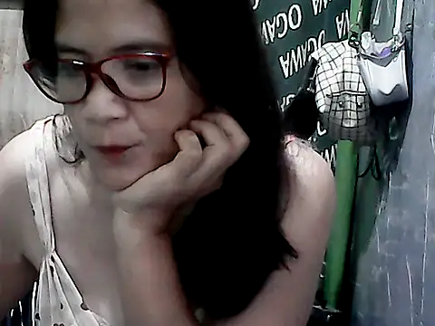 PinayZaira online show from 04-15-26, 07:10