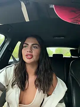 Jessiebx online show from 04-14-26, 05:19