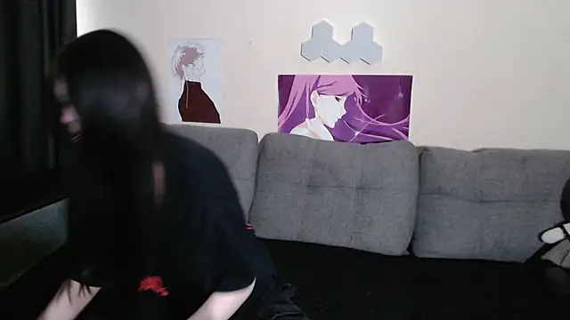 Snapshot of zxcouple chatting on 04-13-26, 12:43 zxcouple online show from 04-13-26, 12:43