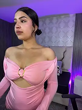Snapshot of ELA_TAY1 chatting on 05-14-26, 07:20 ELA TAY1 online show from 05-14-26, 07:20