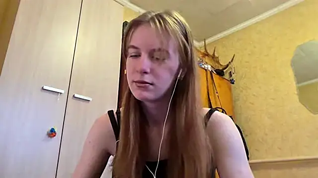 DonnaKuc online show from 04-20-26, 06:16