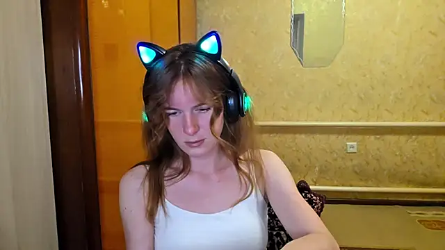 DonnaKuc online show from 05-18-26, 06:08
