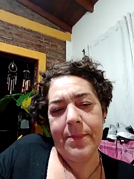 Snapshot of relaxnamaste chatting on 06-11-26, 03:26 relaxnamaste online show from 06-11-26, 03:26