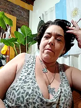 Snapshot of relaxnamaste chatting on 06-25-26, 03:06 relaxnamaste online show from 06-25-26, 03:06