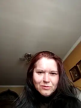 Snapshot of VeronikaLogan chatting on 06-18-26, 03:40 VeronikaLogan online show from 06-18-26, 03:40