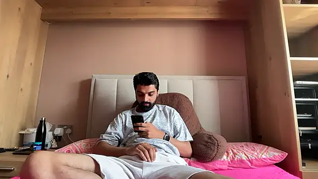 priyxh online show from 06-27-26, 01:06