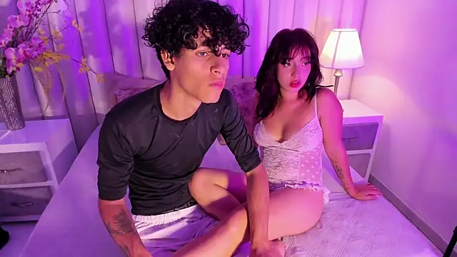 Snapshot of MiaAndFelim chatting on 04-07-26, 01:55 MiaAndFelim online show from 04-07-26, 01:55