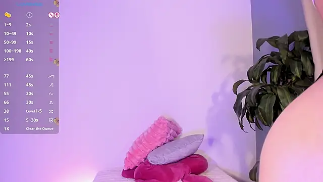 Julieta soft online show from 04-23-26, 06:54