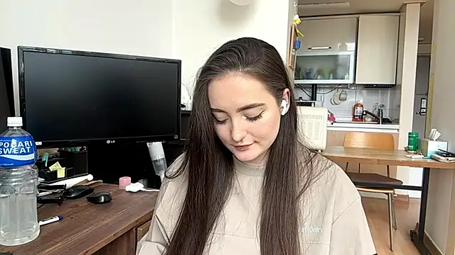 Snapshot of Marry_Stritteded chatting on 04-04-26, 02:10 Marry Stritteded online show from 04-04-26, 02:10