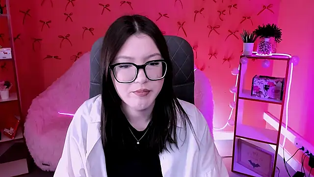 JennyGibson online show from 05-07-26, 05:02