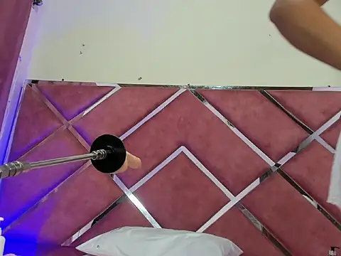 SofiaMendez1  online show from 04-05-26, 03:26