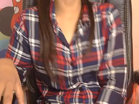 pari darling online show from 04-01-26, 11:22