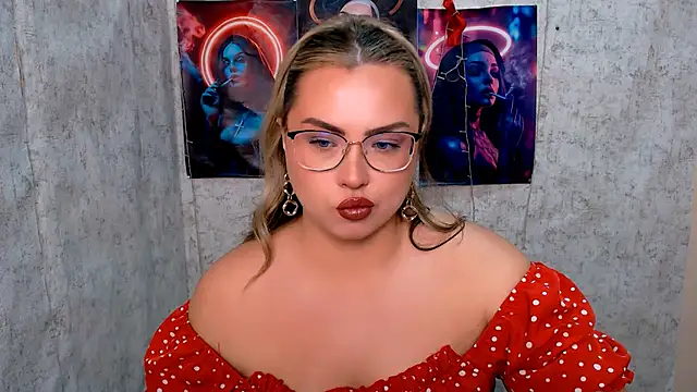 AminaSoul  online show from 04-17-26, 06:49
