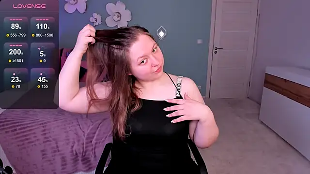 Lea  buns online show from 05-22-26, 07:48
