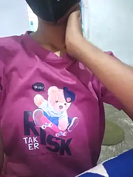 Snapshot of punampooja chatting on 04-13-26, 05:35 punampooja online show from 04-13-26, 05:35