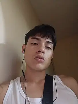 Thebestboyhot online show from 05-22-26, 05:03