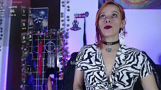 Lexxii hot col online show from 06-13-26, 07:34