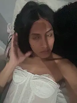 luna duque online show from 06-21-26, 04:26