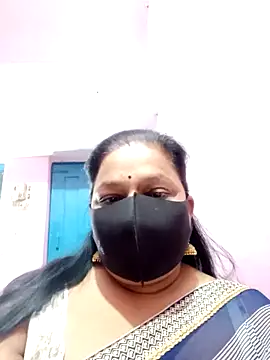 Snapshot of PINKI_024 chatting on 04-05-26, 05:48 PINKI 024 online show from 04-05-26, 05:48