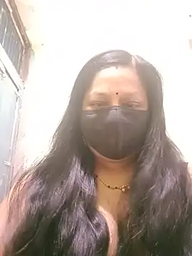 PINKI 024 online show from 05-22-26, 04:52