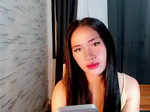 urasiankylie online show from 04-15-26, 08:31