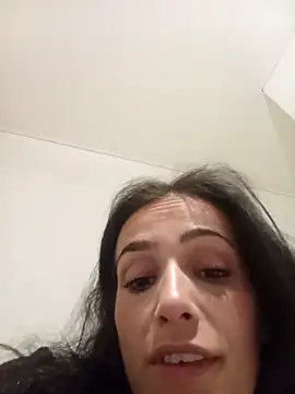 Lolaa92i online show from 04-15-26, 12:28