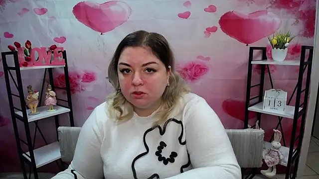 AdelinaMaster online show from 04-13-26, 11:05