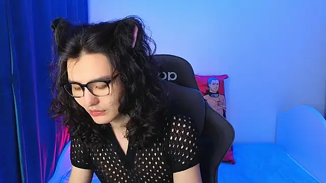 FormOverFear online show from 04-05-26, 03:53