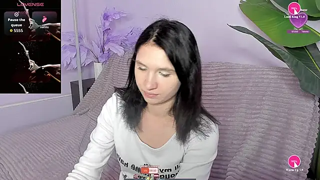 Kitty Blondie online show from 05-04-26, 03:35
