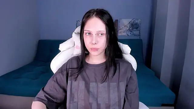 SugarBunny18 online show from 06-13-26, 04:54