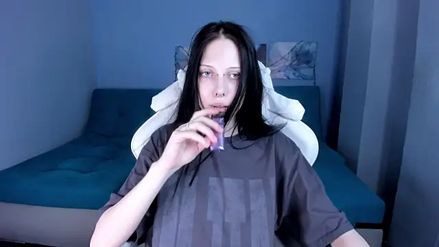 SugarBunny18 online show from 07-09-26, 05:11