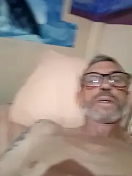 chris-sbh11 online show from 04-03-26, 07:56