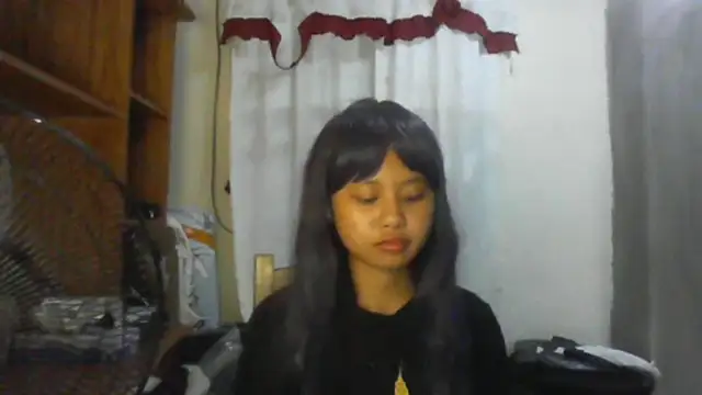Snapshot of BethelScholnick chatting on 04-09-26, 11:37 BethelScholnick online show from 04-09-26, 11:37