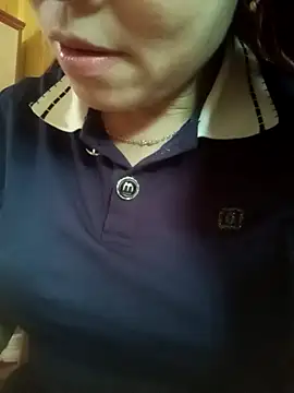 -Luni- online show from 04-06-26, 02:31